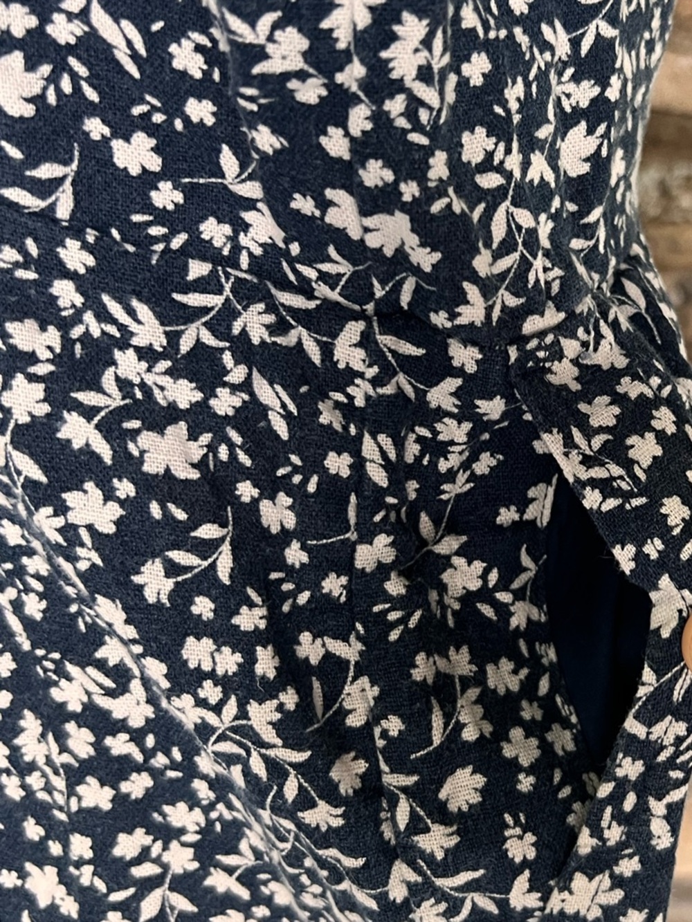 Old Navy Navy and White Floral Midi Sundress with Tie Straps - Picture 7 of 12